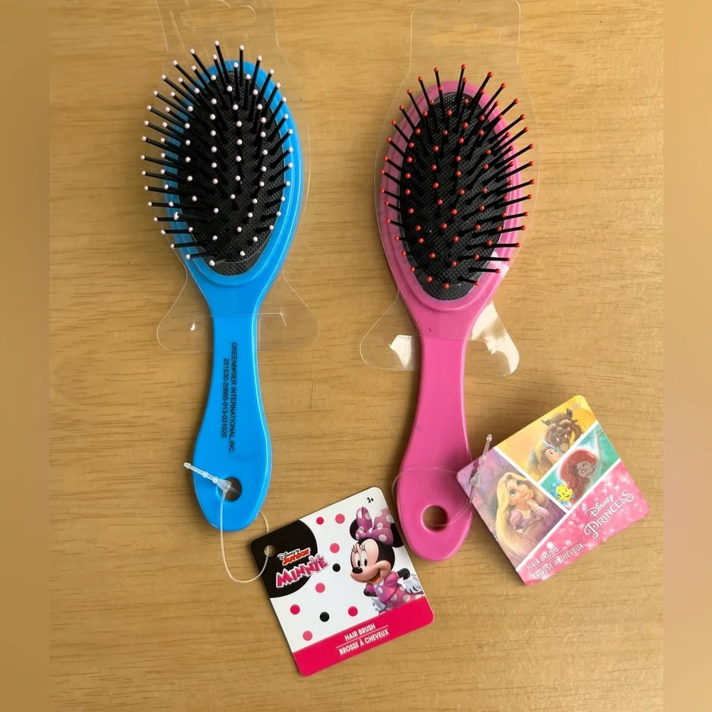 Disney Princess and Minnie Girls Hair Brush | Detangling Air Cushion Comb,